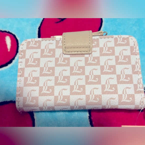 Juicy Couture wallet - Picture 2 of 7